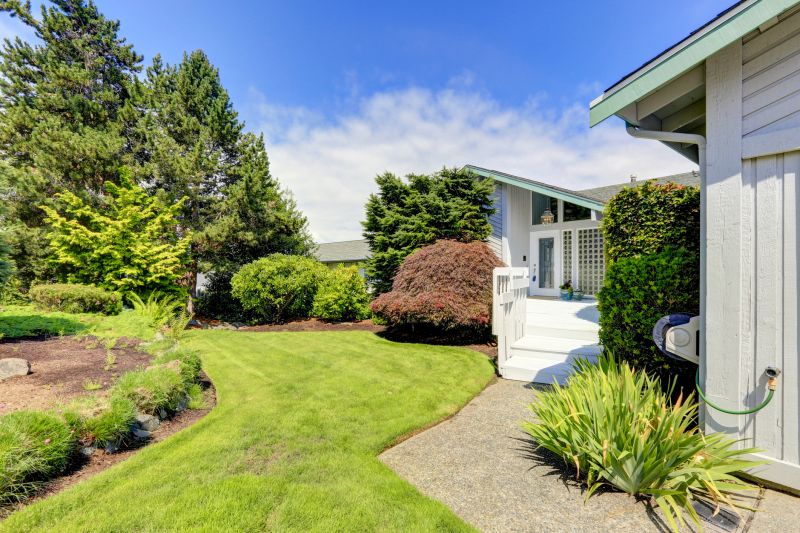 Lawn Curbing Service in Honolulu, HI